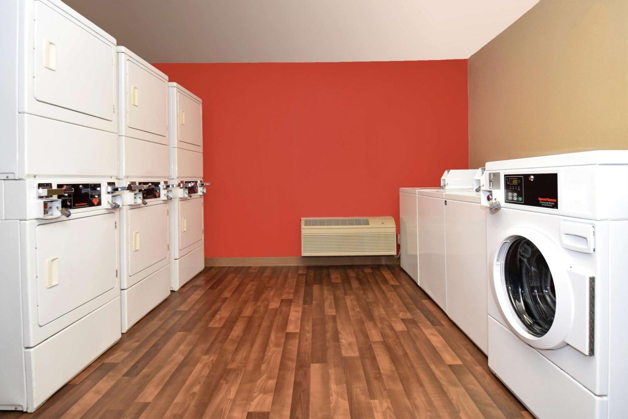 Extended Stay America Suites - Philadelphia - Airport - Bartram Ave Ngoại thất bức ảnh